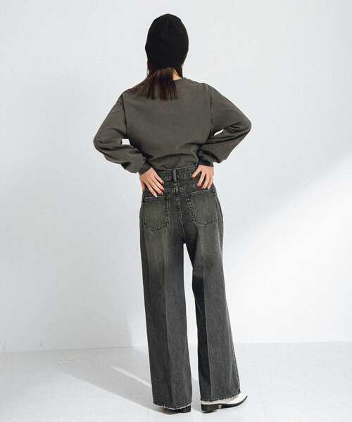 URBAN RESEARCH Sonny Label（アーバンリサーチサニーレーベル）の「カレッジロゴプリントロングTシャツ（Tシャツ/カットソー・レディース・オフホワイト/ピンク/スミクロ・FREE）」の17枚目の写真