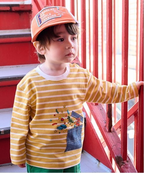 kladskap(クレードスコープ)の「ポケットからロボットボーダー長袖Tシャツ(Tシャツ/カットソー・キッズ・マスタード/ブルー・130cm/120cm/100cm/110cm/90cm/80cm)」の1枚目の写真