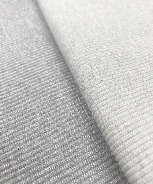 23区(ニジュウサンク)の「【SLOW/一部店舗限定】ラメリブジャージー ロングTシャツ(Tシャツ/カットソー・レディース・ライトグレー系/アイボリー系・40/38)」の8枚目の写真
