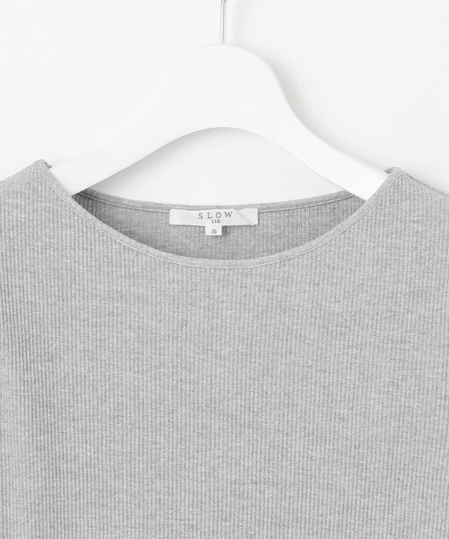 23区(ニジュウサンク)の「【SLOW/一部店舗限定】ラメリブジャージー ロングTシャツ(Tシャツ/カットソー・レディース・ライトグレー系/アイボリー系・40/38)」の11枚目の写真