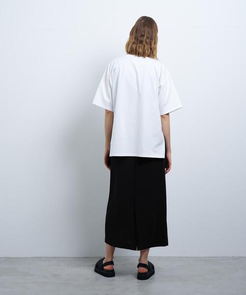 LANVIN en Bleu（ランバンオンブルー）の「ビッグロゴプリントTシャツ（Tシャツ/カットソー・レディース・カーキ/オフホワイト/ブラック・38）」の19枚目の写真