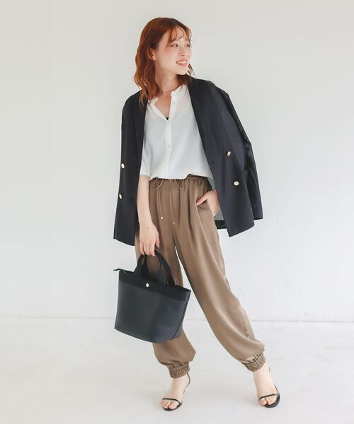 le.coeur blanc（ルクールブラン）の「★NO.1ヒット大人気ブラウス★2WAYジョーゼットブラウス（シャツ/ブラウス・レディース・オフホワイト/サックスブルー/ダークグレー/ネイビー/ブラック・38）」の21枚目の写真