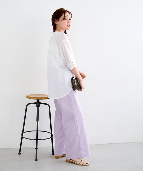 le.coeur blanc(ルクールブラン)の「2WAYジョーゼットブラウス(シャツ/ブラウス・レディース・オフホワイト/サックスブルー/ダークグレー/ネイビー/ブラック/カーキオリーブ/ピンク/ライトグレー・38)」の11枚目の写真