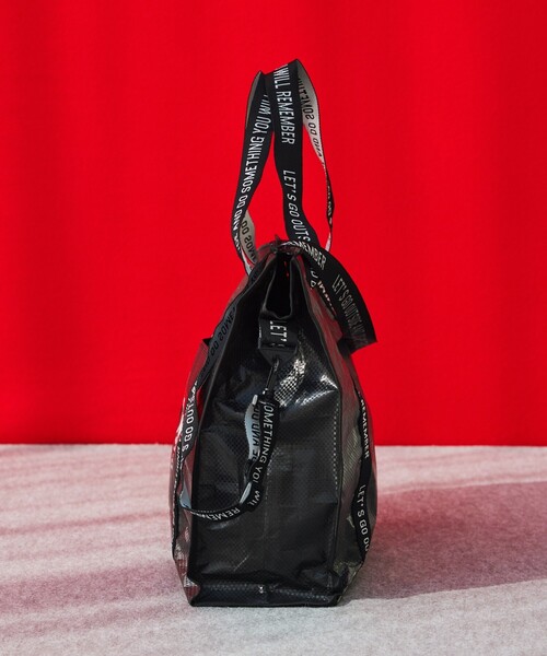 NANGA(ナンガ)の「NANGA × FREAK'S STORE/ナンガ × フリークスストア 別注 MULTI USE BAG マルチユース バッグ(トートバッグ・メンズ・ブラック・ONE SIZE)」の8枚目の写真