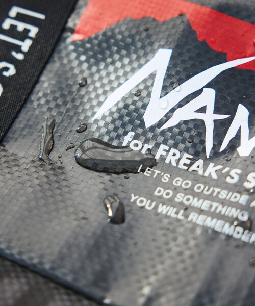 NANGA(ナンガ)の「NANGA × FREAK'S STORE/ナンガ × フリークスストア 別注 MULTI USE BAG マルチユース バッグ(トートバッグ・メンズ・ブラック・ONE SIZE)」の16枚目の写真