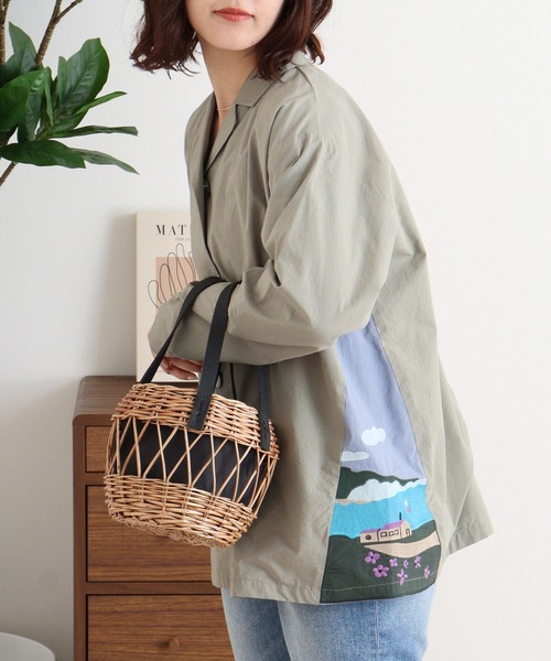 Emago(イマゴ)の「EMAGO 街並みパッチワーク刺繍ジャケット(テーラードジャケット・レディース・ベージュ/ブラック/カーキ・FREE)」の15枚目の写真