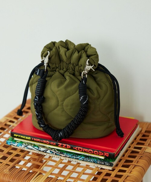A SCENE(エーシーン)の「A SCENE/エーシーン DESIGN PARACORD STRAP デザインパラコードストラップ(スマホグッズ・レディース・ブラック/その他/シルバー/イエロー/ピンク・ONE SIZE)」の2枚目の写真