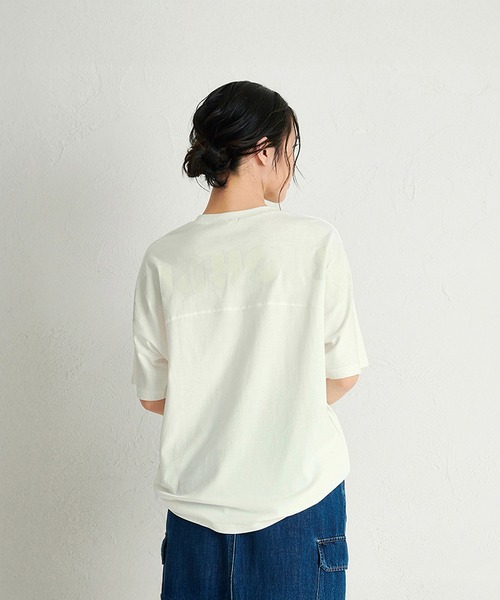 MIKI HOUSE(ミキハウス)の「【WEB限定】バックロゴ半袖Tシャツ(大人用)(Tシャツ/カットソー・レディース・イエロー/パープル/レッド/グリーン/ホワイト/ライトグリーン/ネイビー/ブルー・L(175-185cm)/M(165-175cm)/S(155-165cm))」の2枚目の写真