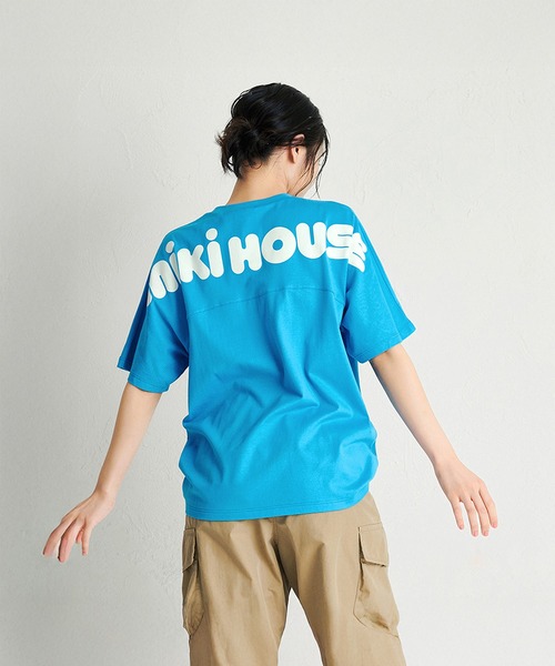 MIKI HOUSE(ミキハウス)の「【WEB限定】バックロゴ半袖Tシャツ(大人用)(Tシャツ/カットソー・レディース・イエロー/パープル/レッド/グリーン/ホワイト/ライトグリーン/ネイビー/ブルー・L(175-185cm)/M(165-175cm)/S(155-165cm))」の6枚目の写真
