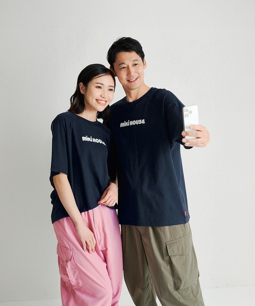 MIKI HOUSE(ミキハウス)の「【WEB限定】バックロゴ半袖Tシャツ(大人用)(Tシャツ/カットソー・レディース・イエロー/パープル/レッド/グリーン/ホワイト/ライトグリーン/ネイビー/ブルー・L(175-185cm)/M(165-175cm)/S(155-165cm))」の14枚目の写真