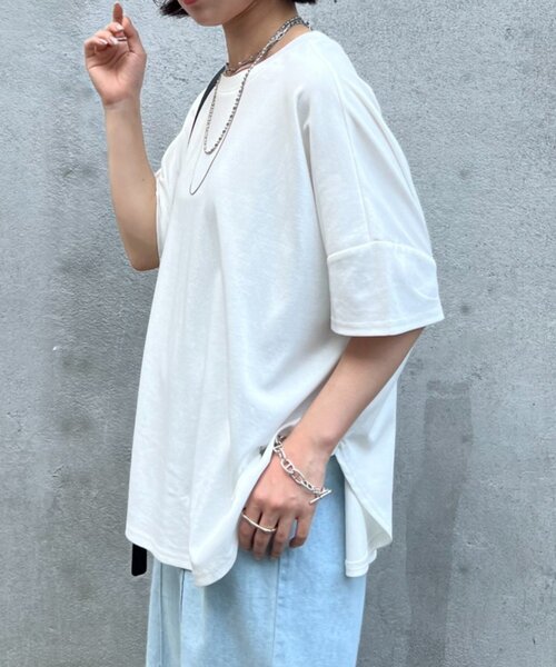 Jena espace merveilleux（ジェナ　エスパスメルヴェイユ）の「【ポンチョシルエットで可愛い／大人Tシャツ】バックテープカットソー（Tシャツ/カットソー・レディース・ライトグレー/チャコールグレー/オフホワイト・2/1）」の16枚目の写真