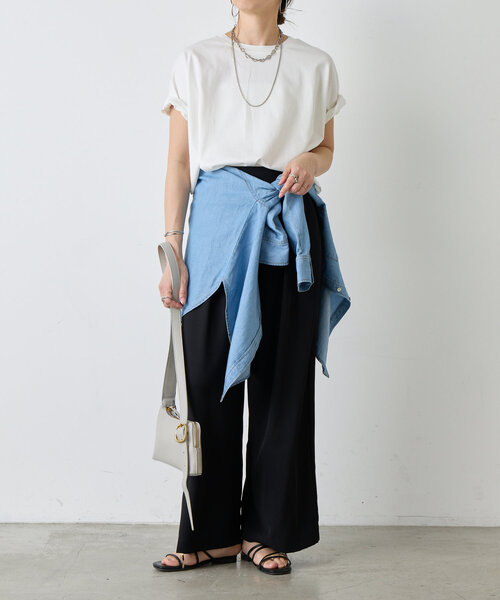 Jena espace merveilleux（ジェナ　エスパスメルヴェイユ）の「【ポンチョシルエットで可愛い／大人Tシャツ】バックテープカットソー（Tシャツ/カットソー・レディース・ライトグレー/チャコールグレー/オフホワイト・2/1）」の17枚目の写真