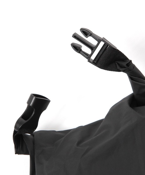 niko and...(ニコアンド)の「【CITY CREEK】EVAレインポンチョ(その他雑貨・レディース・グリーン/ブラック/グレー・0)」の9枚目の写真