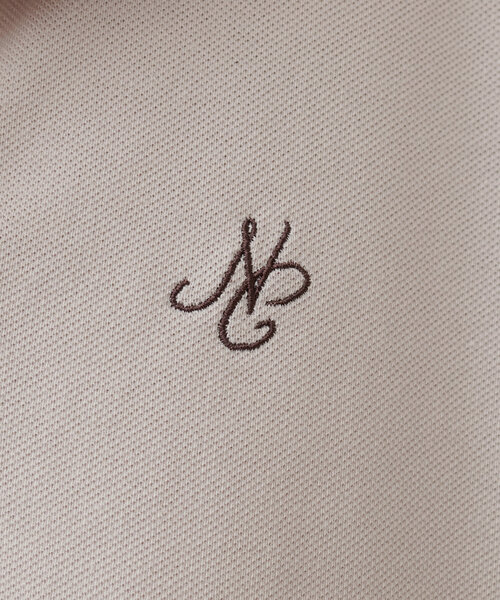 natural couture(ナチュラルクチュール)の「刺繍入りフレンチスリーブポロシャツ(Tシャツ/カットソー・レディース・ピンク/ベージュ/オフホワイト/グレー/ブラック・FREE)」の11枚目の写真