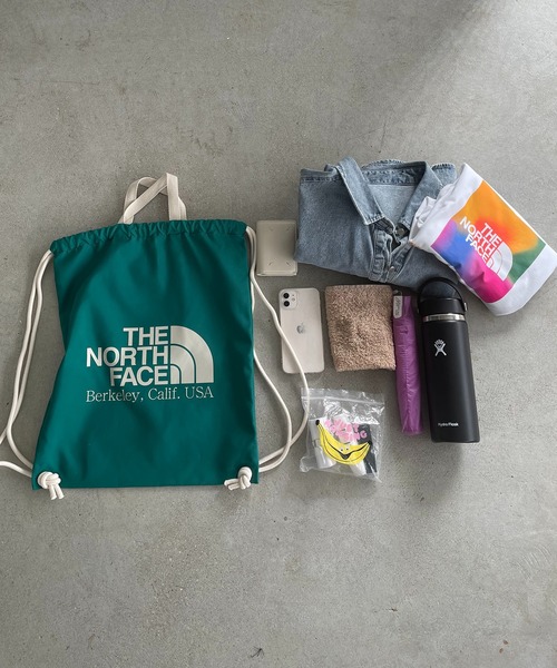 THE NORTH FACE(ザノースフェイス)の「【THE NORTH FACE】BIG LOGO STRING BAG(バックパック/リュック・レディース・ブラック/アイボリー/オレンジ/パープル/ピンク/グリーン・FREE)」の19枚目の写真