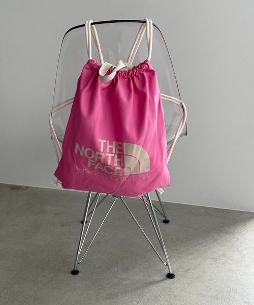 THE NORTH FACE(ザノースフェイス)の「【THE NORTH FACE】BIG LOGO STRING BAG(バックパック/リュック・レディース・ブラック/アイボリー/オレンジ/パープル/ピンク/グリーン・FREE)」の14枚目の写真