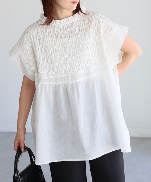 Riberry（リベリー）の「インド綿スモッキング刺繍フレアブラウス（シャツ/ブラウス・レディース・ブラック/オフホワイト・MEDIUM）」の3枚目の写真