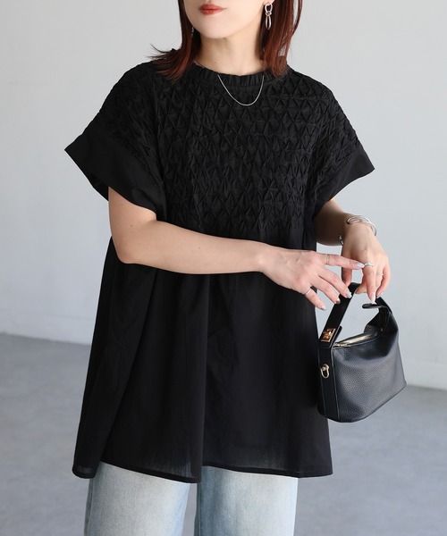 Riberry（リベリー）の「インド綿スモッキング刺繍フレアブラウス（シャツ/ブラウス・レディース・ブラック/オフホワイト・MEDIUM）」の17枚目の写真