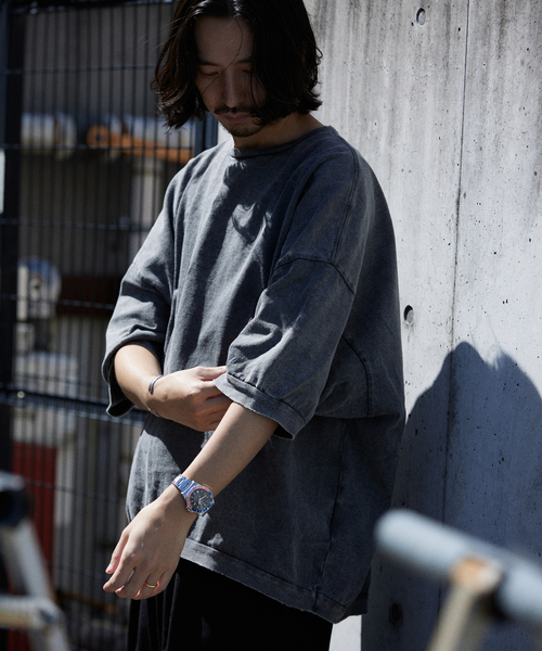 JOURNAL STANDARD J.S HOMESTEAD（ジャーナルスタンダードホームステッド）の「J.S.Homestead / オーバーラージ ポンチョ ショートスリーブTシャツ（Tシャツ/カットソー・メンズ・チャコールグレー/ブラック/ライトグリーン/ベージュ・FREE）」の2枚目の写真