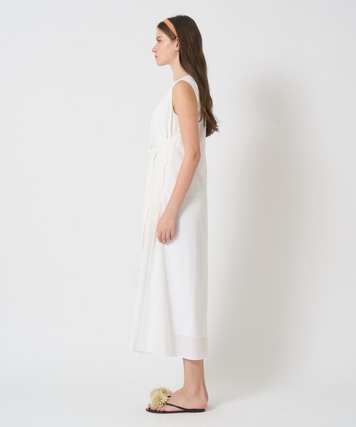 ANAYI（アナイ）の「ストレッチナイロンフロントツイスト ワンピース（ワンピース・レディース・ホワイト/ブルー/ダークインディゴブルー・38/36/34）」の5枚目の写真