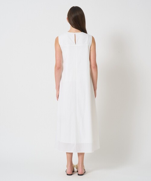 ANAYI（アナイ）の「ストレッチナイロンフロントツイスト ワンピース（ワンピース・レディース・ホワイト/ブルー/ダークインディゴブルー・38/36/34）」の6枚目の写真