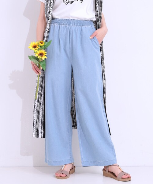 SHOO・LA・RUE(シューラルー)の「【洗える/S-LL】ウエストゴムが楽ちん さらさらワイドデニム(その他パンツ・レディース・ブルー/ネイビー・01/04/03/02)」の2枚目の写真