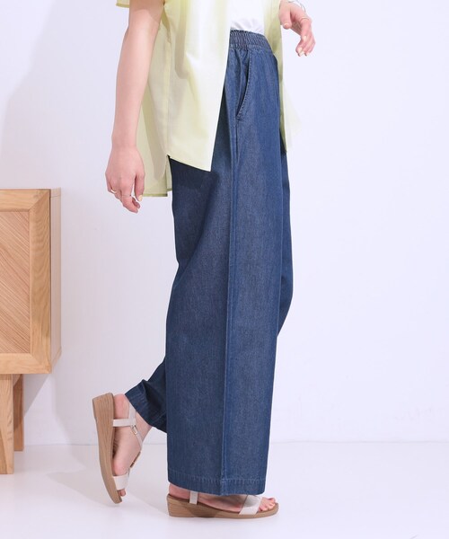 SHOO・LA・RUE(シューラルー)の「【洗える/S-LL】ウエストゴムが楽ちん さらさらワイドデニム(その他パンツ・レディース・ブルー/ネイビー・01/04/03/02)」の4枚目の写真