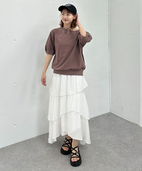 archives（アルシーヴ）の「ピグメントオフショルミドルスウェット（スウェット・レディース・ブラウン/ネイビー/アイボリー・MEDIUM）」の12枚目の写真