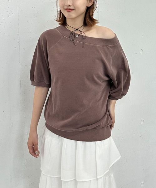 archives（アルシーヴ）の「ピグメントオフショルミドルスウェット（スウェット・レディース・ブラウン/ネイビー/アイボリー・MEDIUM）」の18枚目の写真