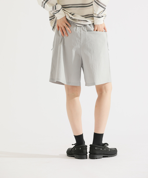 PARIS SAINT-GERMAIN（パリサンジェルマン）の「【Paris Saint-Germain / パリ・サン＝ジェルマン】JP Monochrome shorts（その他パンツ・メンズ・ライトグレー/ブラック・LARGE/MEDIUM）」の17枚目の写真