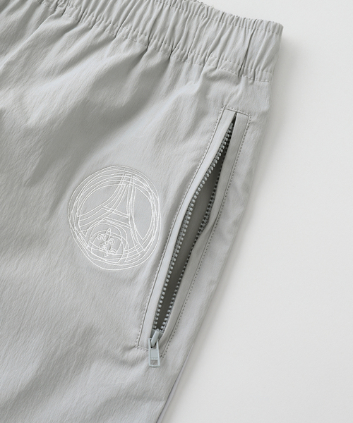 PARIS SAINT-GERMAIN（パリサンジェルマン）の「【Paris Saint-Germain / パリ・サン＝ジェルマン】JP Monochrome shorts（その他パンツ・メンズ・ライトグレー/ブラック・LARGE/MEDIUM）」の21枚目の写真