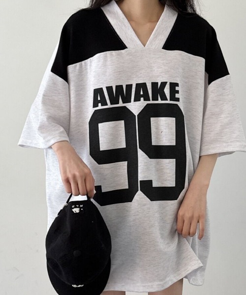 NANAHACHI(ナナハチ)の「文字プリント 半袖 Tシャツ(Tシャツ/カットソー・レディース・ライトグレー/ネイビー/ブラック・FREE)」の15枚目の写真