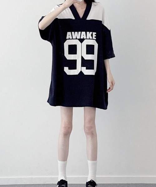 NANAHACHI(ナナハチ)の「文字プリント 半袖 Tシャツ(Tシャツ/カットソー・レディース・ライトグレー/ネイビー/ブラック・FREE)」の12枚目の写真