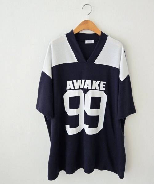 NANAHACHI(ナナハチ)の「文字プリント 半袖 Tシャツ(Tシャツ/カットソー・レディース・ライトグレー/ネイビー/ブラック・FREE)」の10枚目の写真