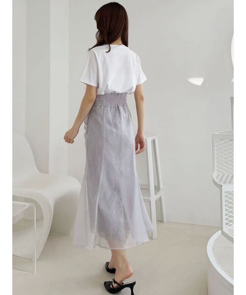 MERCURYDUO（マーキュリーデュオ）の「刺繍ロゴTシャツ（Tシャツ/カットソー・レディース・レッド/ブラック/ライトブルー/オフホワイト・FREE）」の22枚目の写真