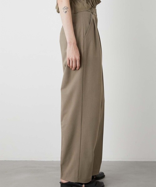 LA PEAU DE GEM（ラポドゥジェム）の「【LA PEAU DE GEM】belt hole slack/ベルトホールスラックス（スラックス・レディース・ブラック/グレー/ベージュ・1/2/3）」の20枚目の写真