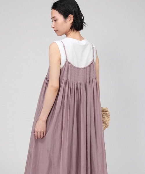 BABYLONE（バビロン）の「インドタックギャザーキャミワンピース（ワンピース・レディース・スモークピンク/ネイビー・フリー）」の13枚目の写真
