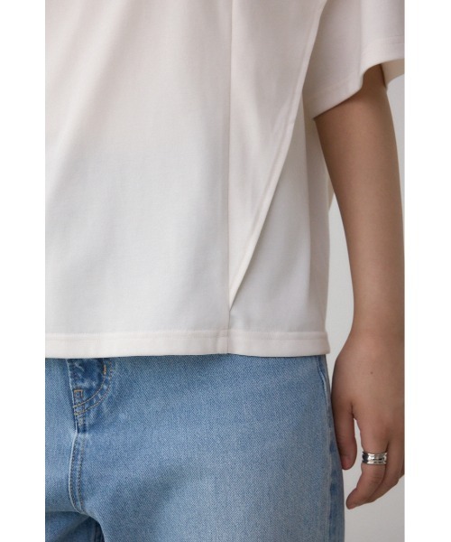 AZUL by moussy(アズールバイマウジー)の「ラッフルカットトップス(Tシャツ/カットソー・レディース・オフホワイト/ブルー/ブラック/ライトグレー・SMALL/MEDIUM)」の10枚目の写真