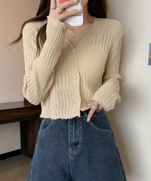 SEU(エスイーユー)の「透かし編みニットカーディガンクショート丈 冷房対策 薄手 春夏 大人可愛さマックス ショート丈 透かしランダムリブVネック オフィスカジュアル きれいめカジュアル(カーディガン/ボレロ・レディース・ブラウン/ブルー/ホワイト/ブラック/ベージュ・フリー)」の18枚目の写真