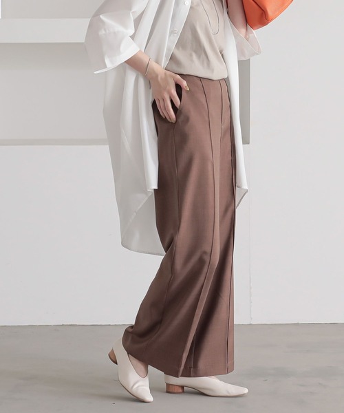 n'OrLABEL(ノアールレーベル)の「『リネンライクほんのりフレアパンツ』(その他パンツ・レディース・グレイッシュベージュ/ブラウン/ブラック/ライトブルー・1/2)」の11枚目の写真