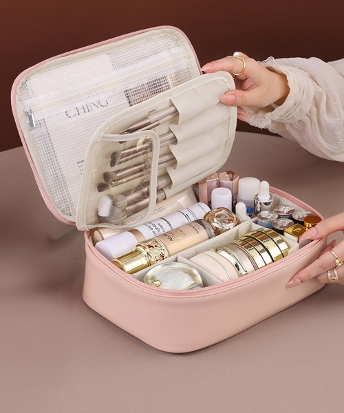 Miniministore（ミニミニストア）の「メイクポーチ 大容量 仕切りコスメポーチ（ポーチ・レディース・キャメル/アイボリー/ブラック/ピンク・FREE）」の11枚目の写真