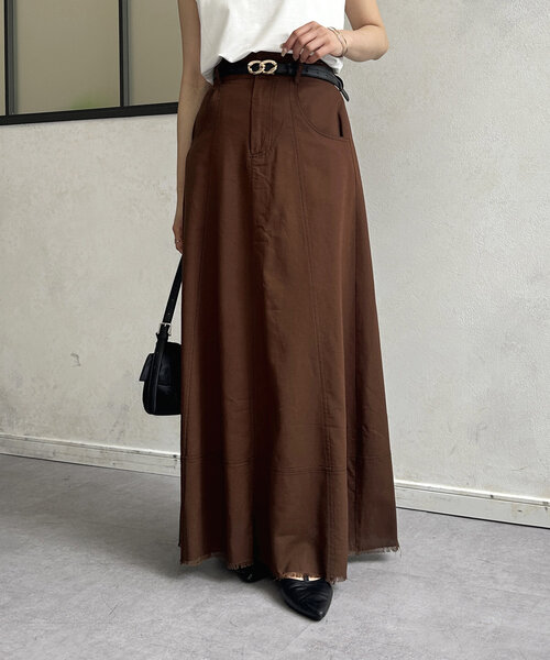 Thevon（ゼボン）の「配色ステッチハイウエストフレアスカート（スカート・レディース・チャコールグレー/ブラウン/ベージュ・S/M）」の3枚目の写真