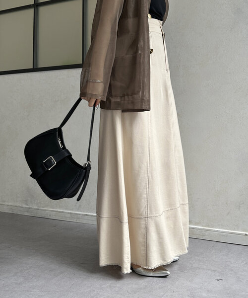 Thevon（ゼボン）の「配色ステッチハイウエストフレアスカート（スカート・レディース・チャコールグレー/ブラウン/ベージュ・S/M）」の12枚目の写真