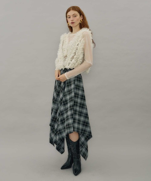 VIOLETTA（ヴィオレッタ）の「チェック柄ハンカチーフヘムスカート（スカート・レディース・ブラック/ブラウン・M/S）」の4枚目の写真