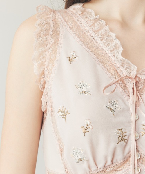 ME COUTURE（ミークチュール）の「フルール刺繍レースmixブラウス（シャツ/ブラウス・レディース・アイボリー/ピンク・FREE）」の18枚目の写真