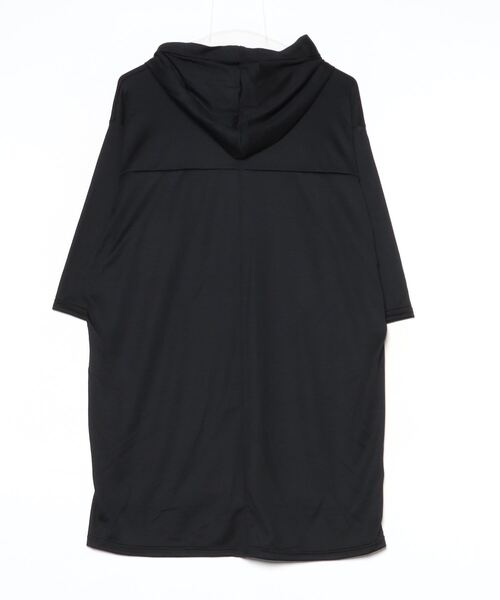 ROYAL FLASH(ロイヤルフラッシュ)の「A.F ARTEFACT/エーエフ・アーティファクト/Hoodie TEE(Tシャツ/カットソー・メンズ・ブラック・2/3)」の2枚目の写真