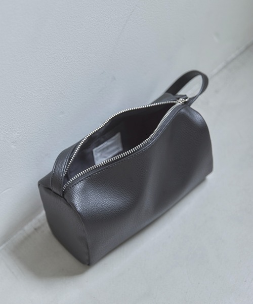 feepur（フェピュール）の「スクエアミニバッグ（ショルダーバッグ・レディース・アイボリー/ブラック・FREE）」の11枚目の写真