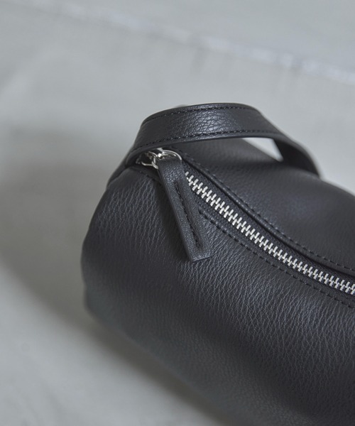 feepur（フェピュール）の「スクエアミニバッグ（ショルダーバッグ・レディース・アイボリー/ブラック・FREE）」の17枚目の写真
