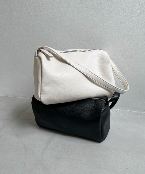 feepur（フェピュール）の「スクエアミニバッグ（ショルダーバッグ・レディース・アイボリー/ブラック・FREE）」の16枚目の写真