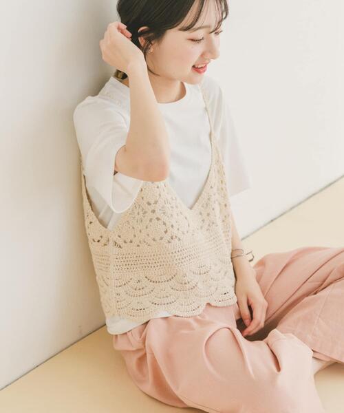 ITEMS URBANRESEARCH（アイテムズ アーバンリサーチ）の「ニットビスチェTシャツセット（Tシャツ/カットソー・レディース・ブラック/ライトベージュ・FREE）」の5枚目の写真